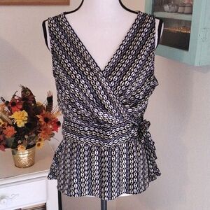 Covington Wrap Front Top